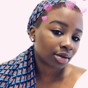 Meet your Posher, Yasmine